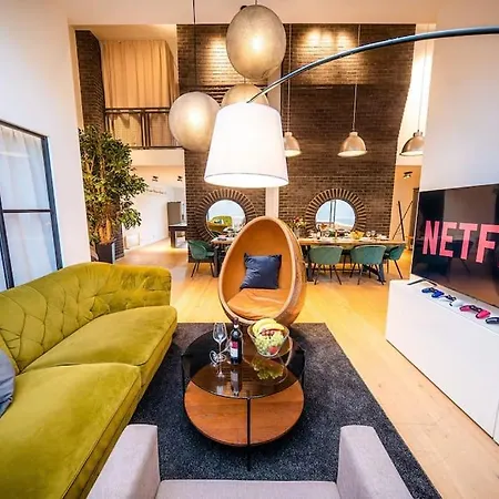 5br+2bath Old Town Industrial Penthouse, A/c * Praga