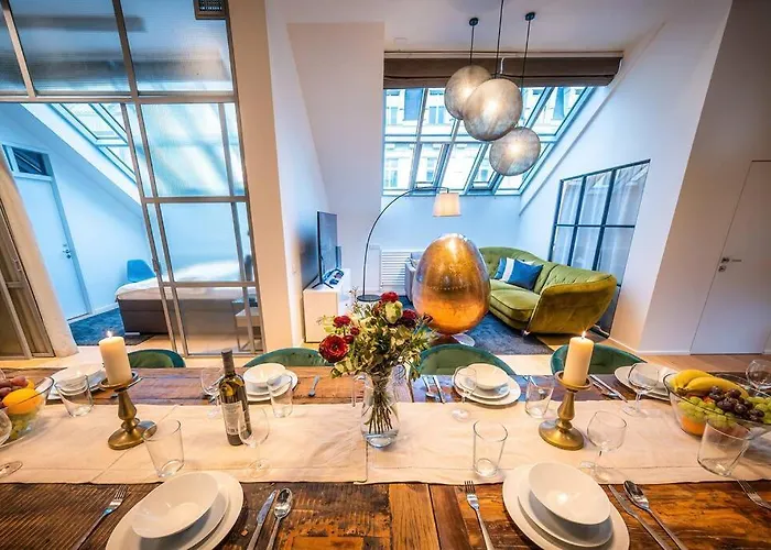 5br+2bath Old Town Industrial Penthouse, A/c * 프라하