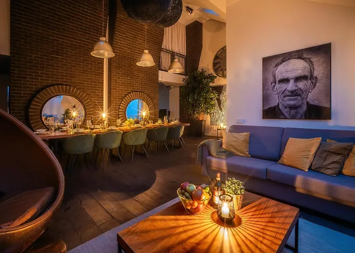 5br+2bath Old Town Industrial Penthouse, A/c 프라하