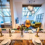 5br+2bath Old Town Industrial Penthouse, A/c * Prag