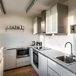 5br+2bath Old Town Industrial Penthouse, A/c