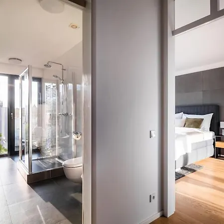 Lejlighed 5br+2bath Old Town Industrial Penthouse, A/c